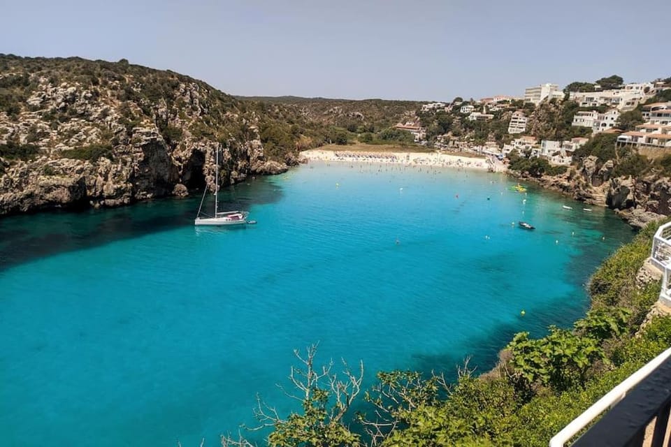 Apartamento recién reformado en Cala en Porter Apartment in Balearic Islands