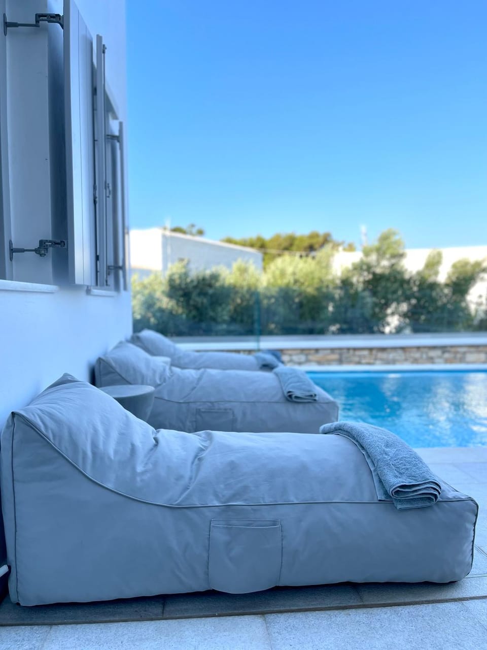 Patio, View (from property/room), Balcony/Terrace, Pool view, Swimming pool, sunbed