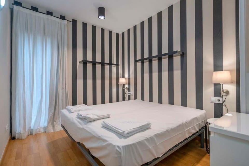 The Collection Barcelona - 2 bedroom Duplex apartment with balcony 4-3 Apartment in Barcelona