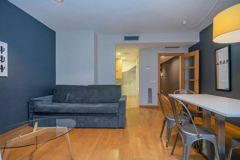 The Collection Barcelona - 2 bedroom Duplex apartment with balcony 4-3 Apartment in Barcelona