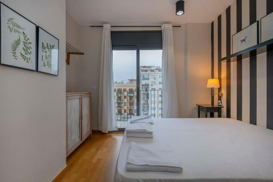 The Collection Barcelona - 2bedroom with balcony in Eixample Apartment in Barcelona