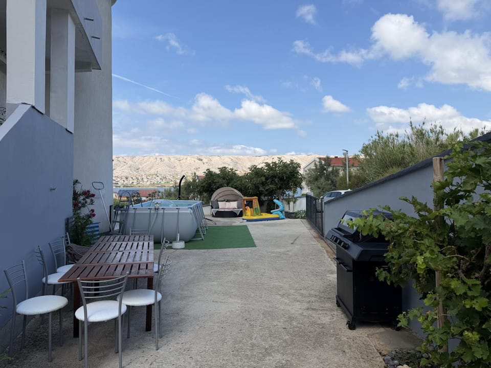 Apartments Antonio Apartment in Zadar County