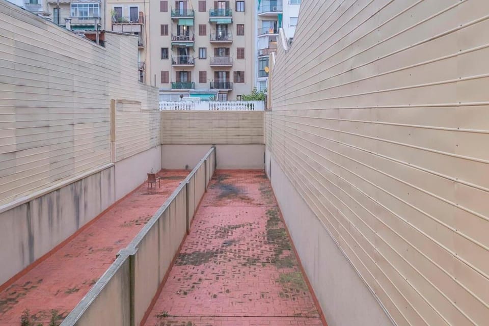 The Collection Barcelona - Bright and modern Duplex with terrace in Eixample district P2 Apartment in Barcelona