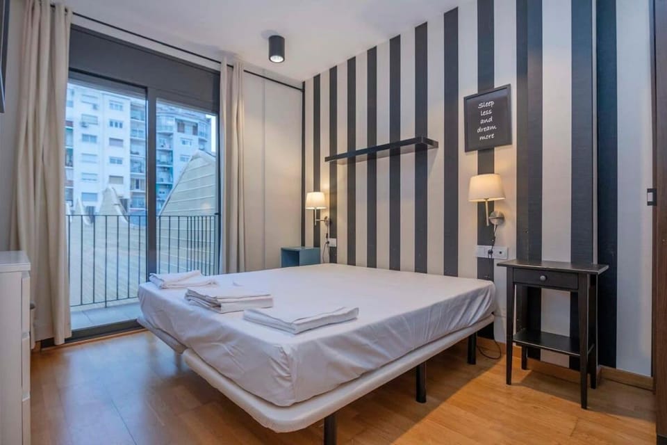 The Collection Barcelona - Eixample 2 bedroom with private terrace Apartment in Barcelona