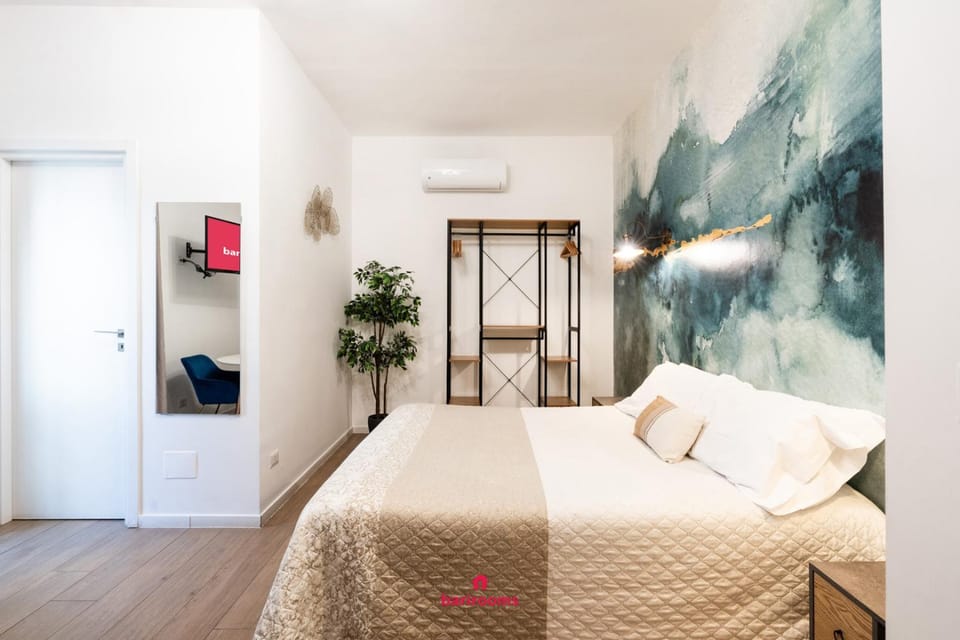 Bed, Bedroom, wardrobe, air conditioner