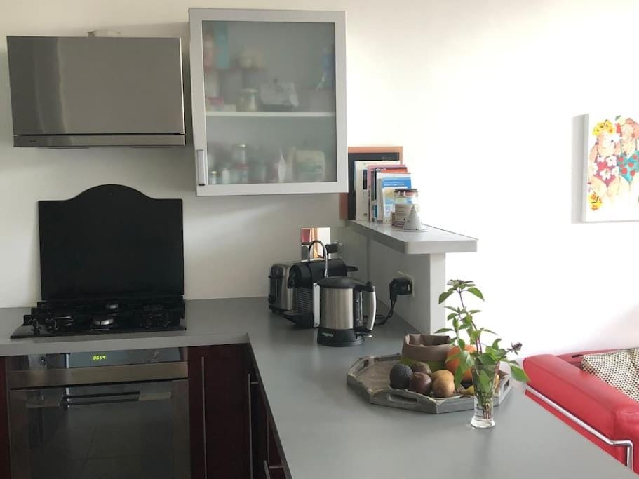 Coffee/tea facilities, Kitchen or kitchenette