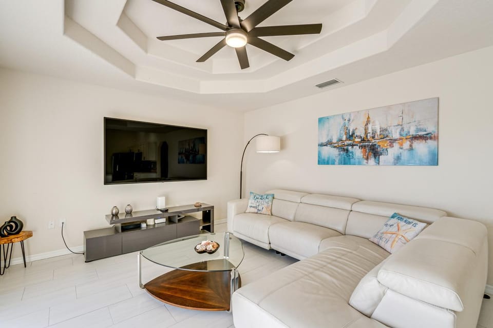 Canal Front Rotonda West Home By Beach House in Rotonda West