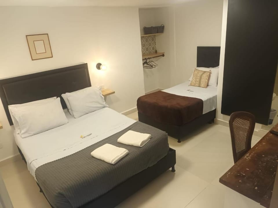 Casa Los Naranjos Hostal Bed and Breakfast in Medellin