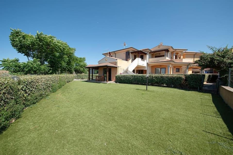 APARTMENT WITH SEA VIEW AND POOL IN CASTELSARDO Apartment in Sardinia