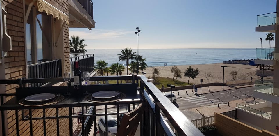 View (from property/room), View (from property/room), Sea view, Street view, Street view