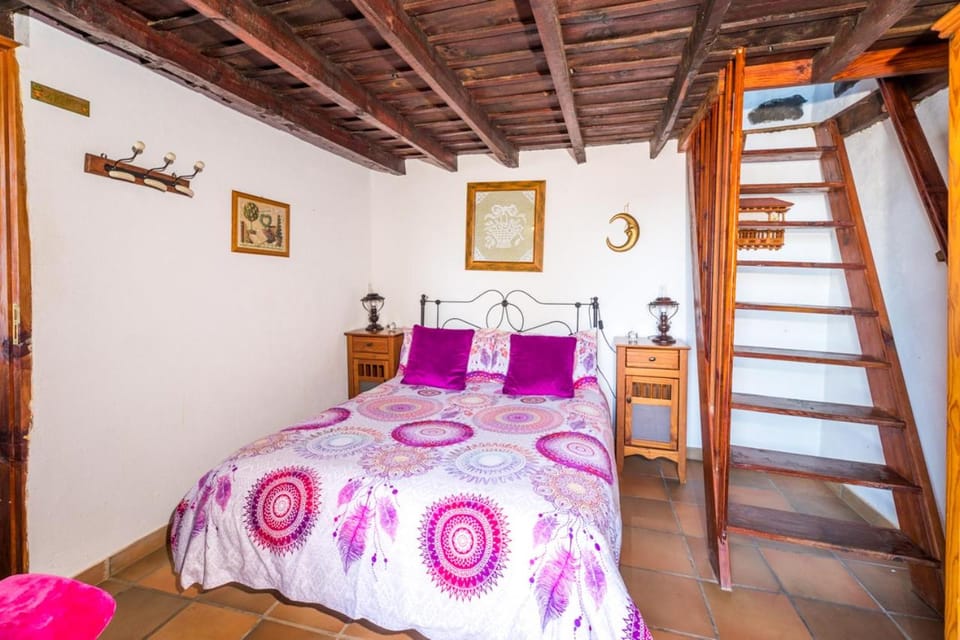 Media Luna Cottage House in La Palma