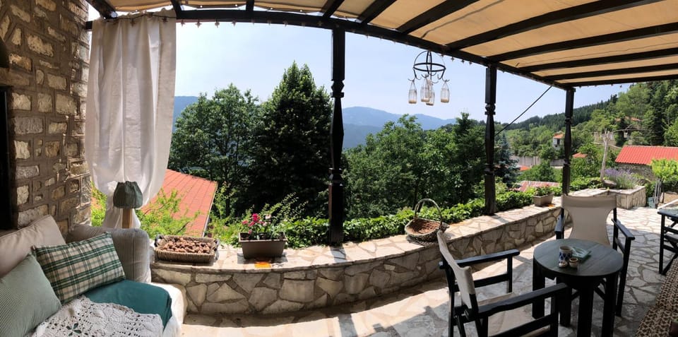 View (from property/room), Balcony/Terrace, Balcony/Terrace, Mountain view