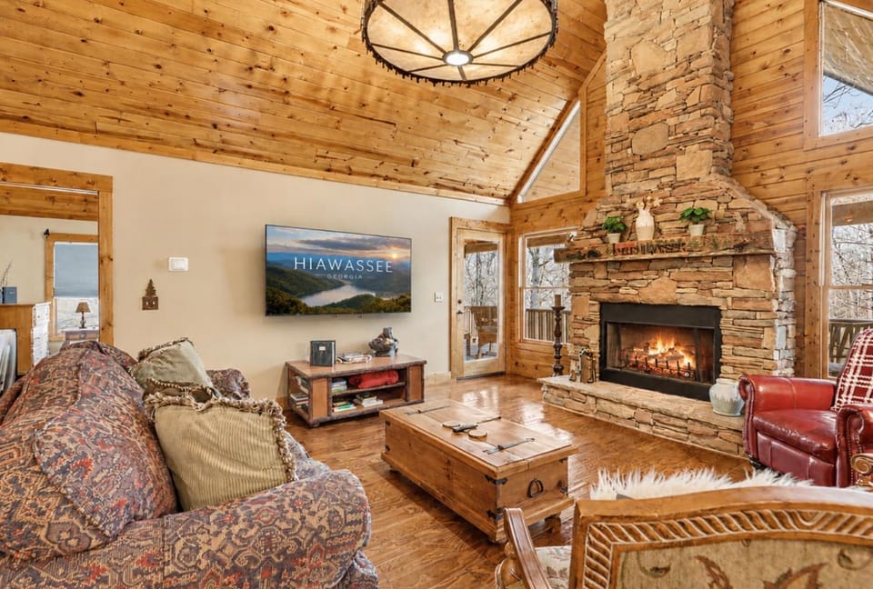 TV and multimedia, Living room, Seating area