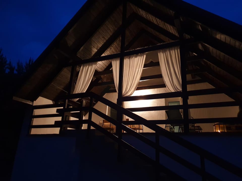 Property building, View (from property/room), Balcony/Terrace