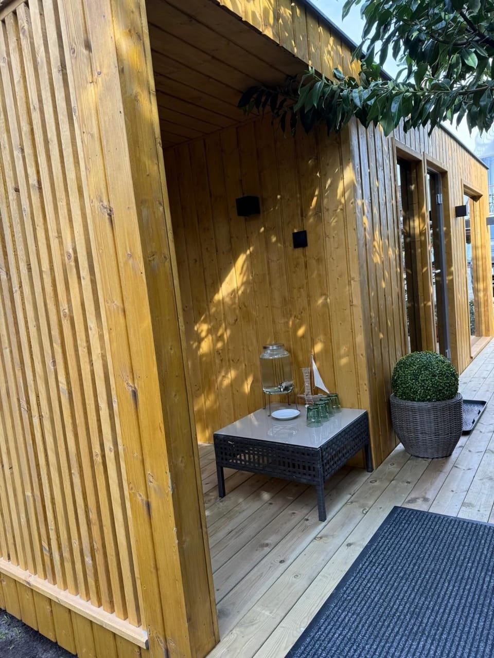 Willa 4 Pory Roku & Uznam Bed and Breakfast in Swinoujscie