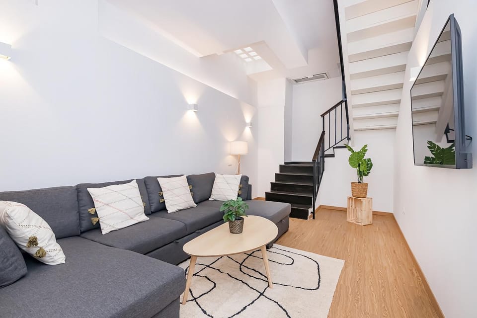 Lounge or bar