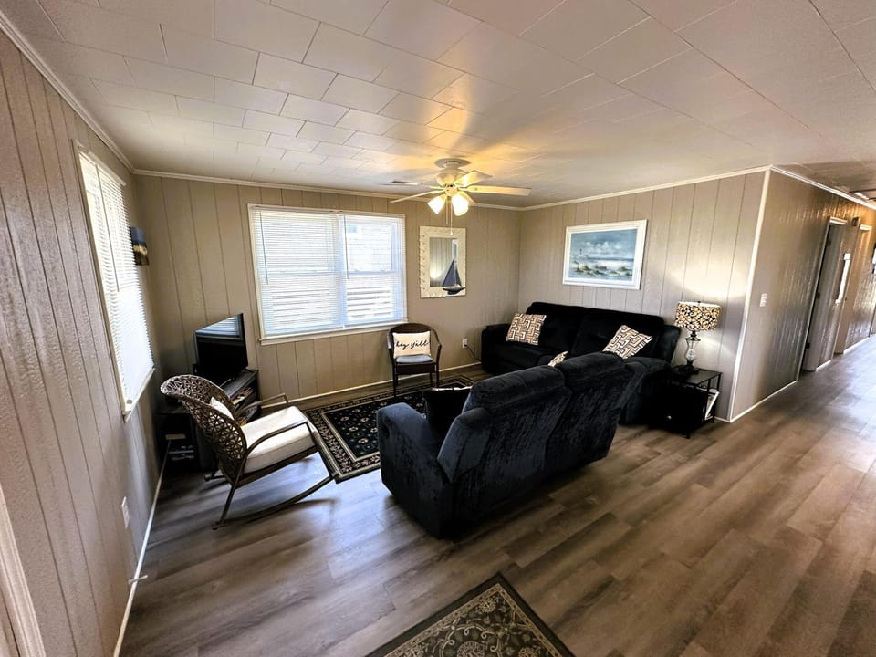 KH5014- M & M Cottage House in Kitty Hawk