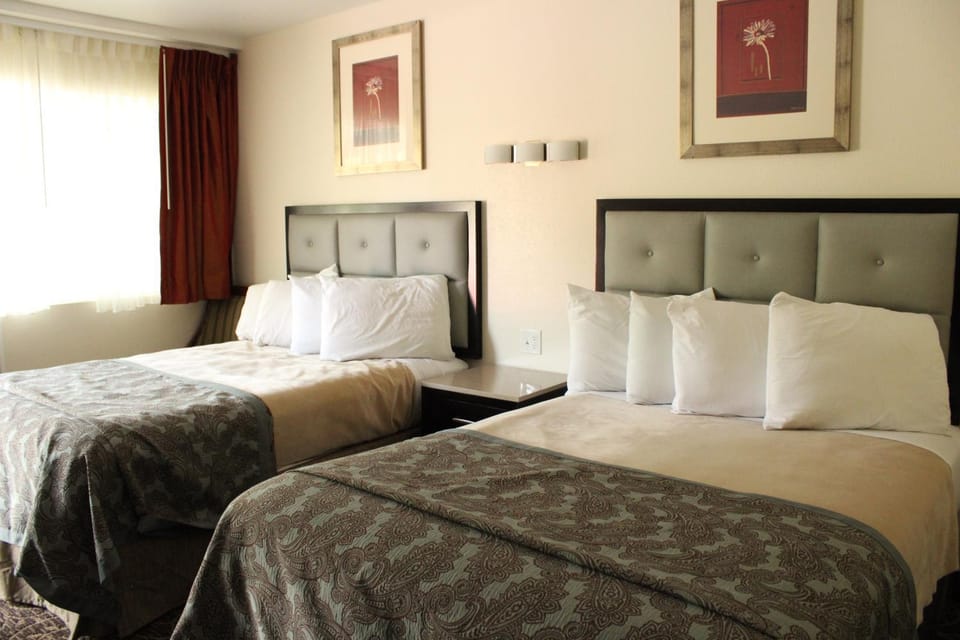 American Travel Inn Hotel in Pullman