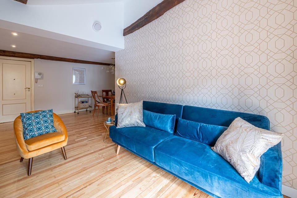 Living room, Lobby or reception