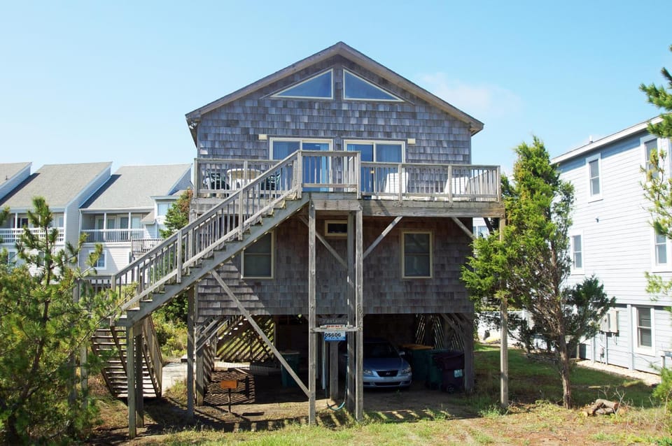 OS606-Fanta-Sea House in Corolla