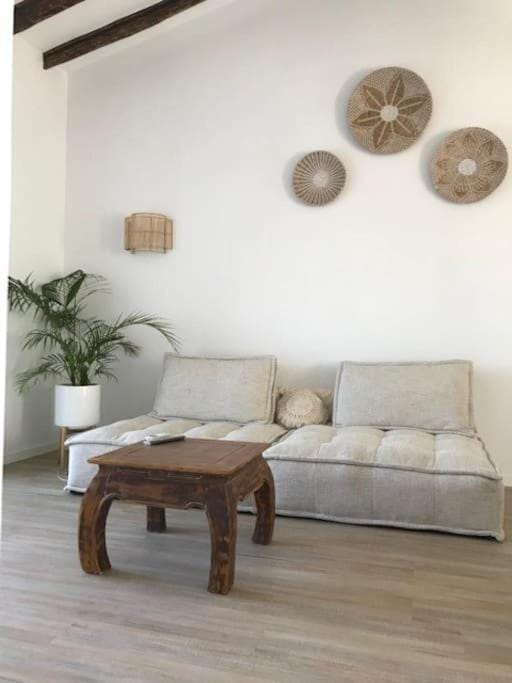 MORAIRA, PRECIOSO ADOSADO al LADO DEL MAR House in Marina Alta
