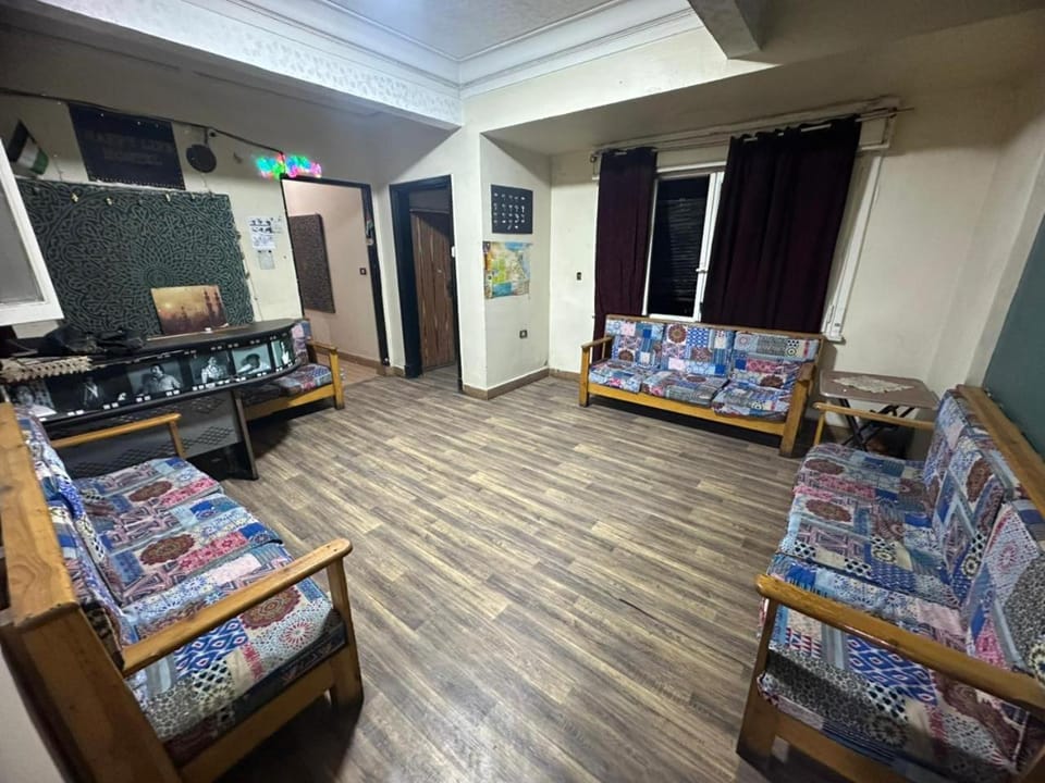 Communal lounge/ TV room, TV and multimedia, Seating area, Evening entertainment