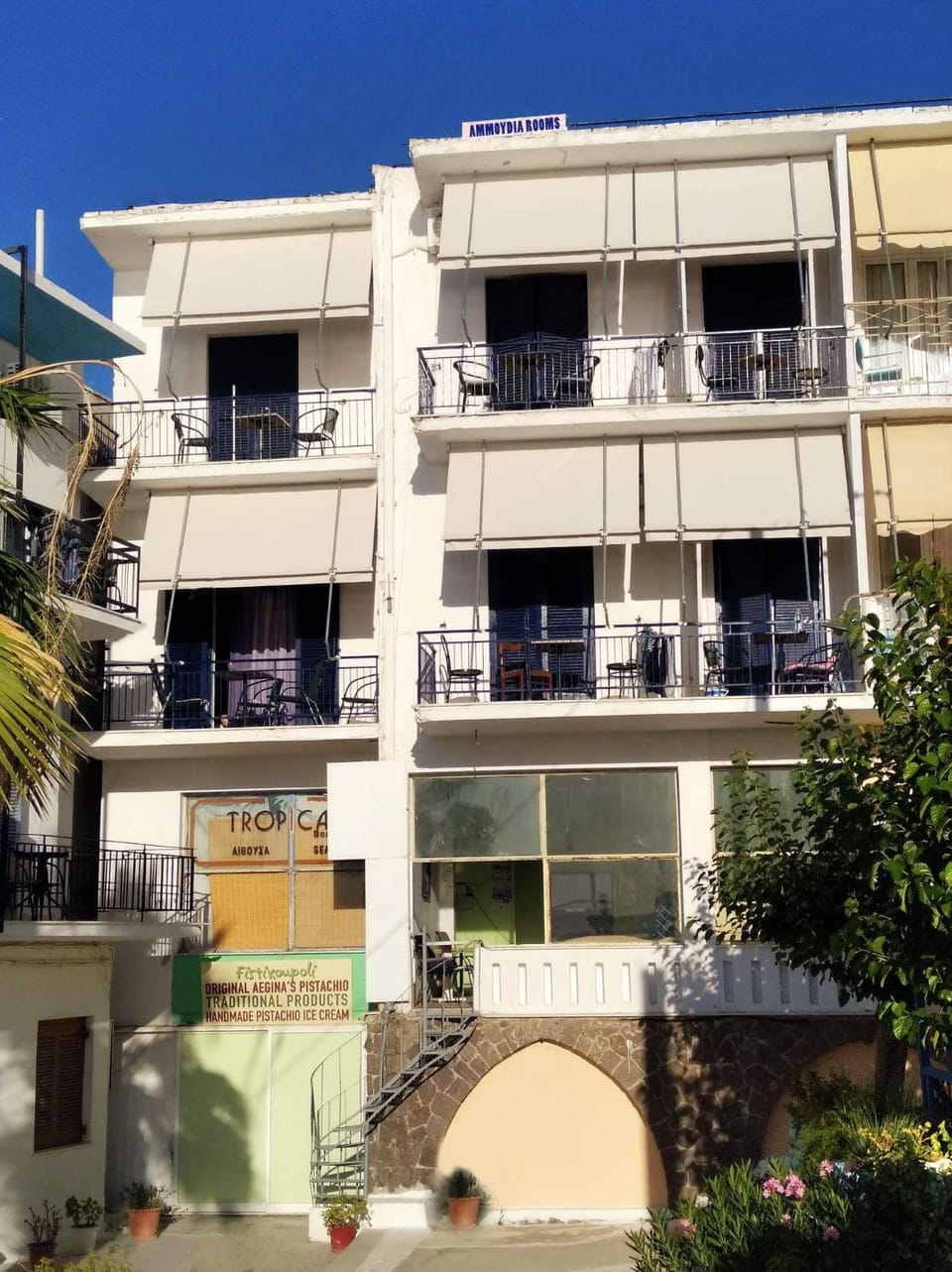 Ammoudia Rooms Hotel in Islands