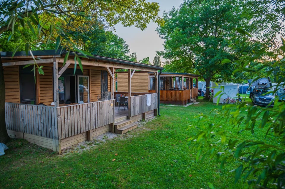 Property building, Natural landscape