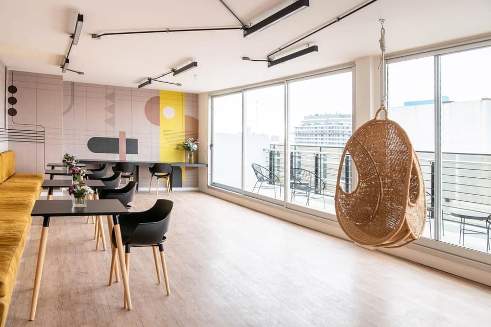 Meeting/conference room