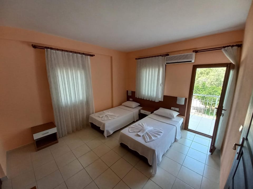 Property building, Photo of the whole room