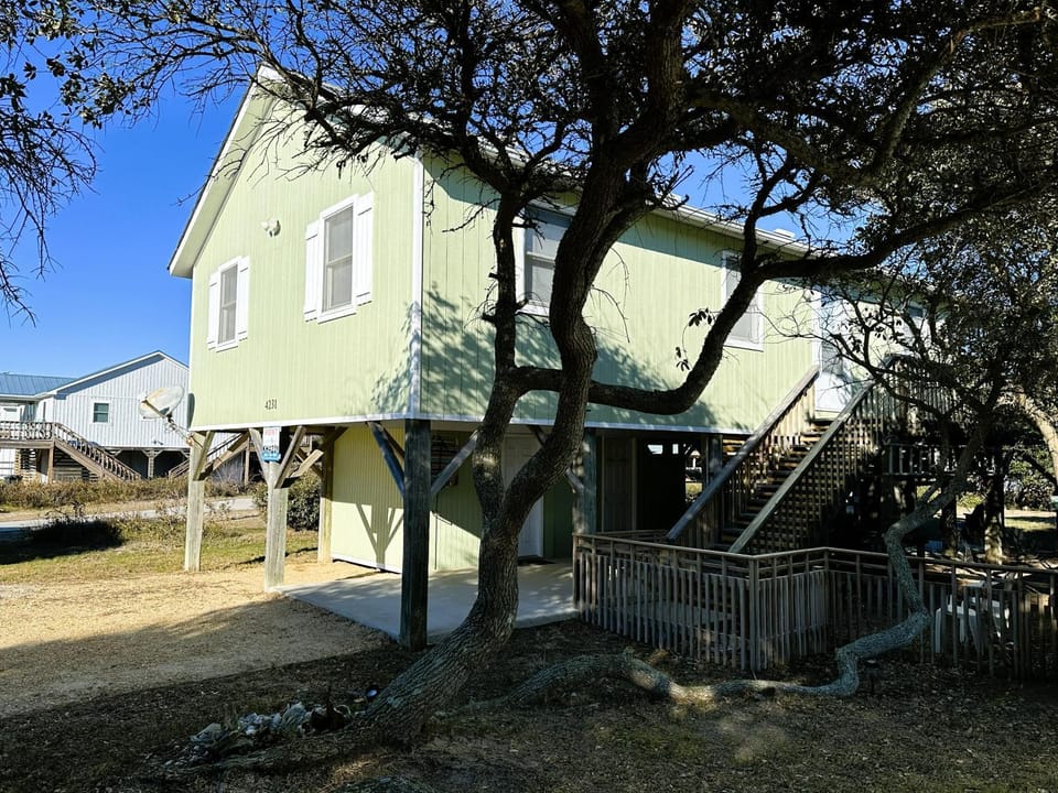 KH4231- Cocktails And Dreams House in Kitty Hawk