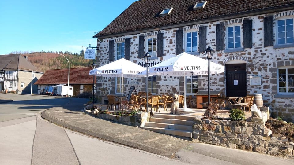 Property building, Day