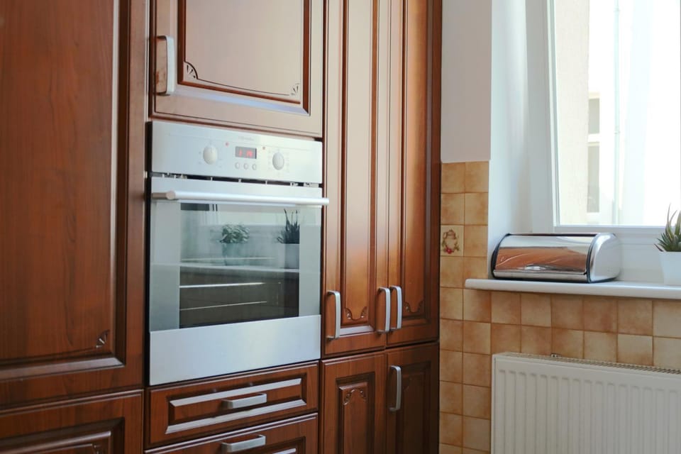Breakfast, stove, kitchen