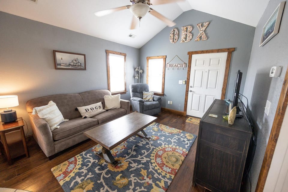 KH205- Lazy Dazy House in Kitty Hawk