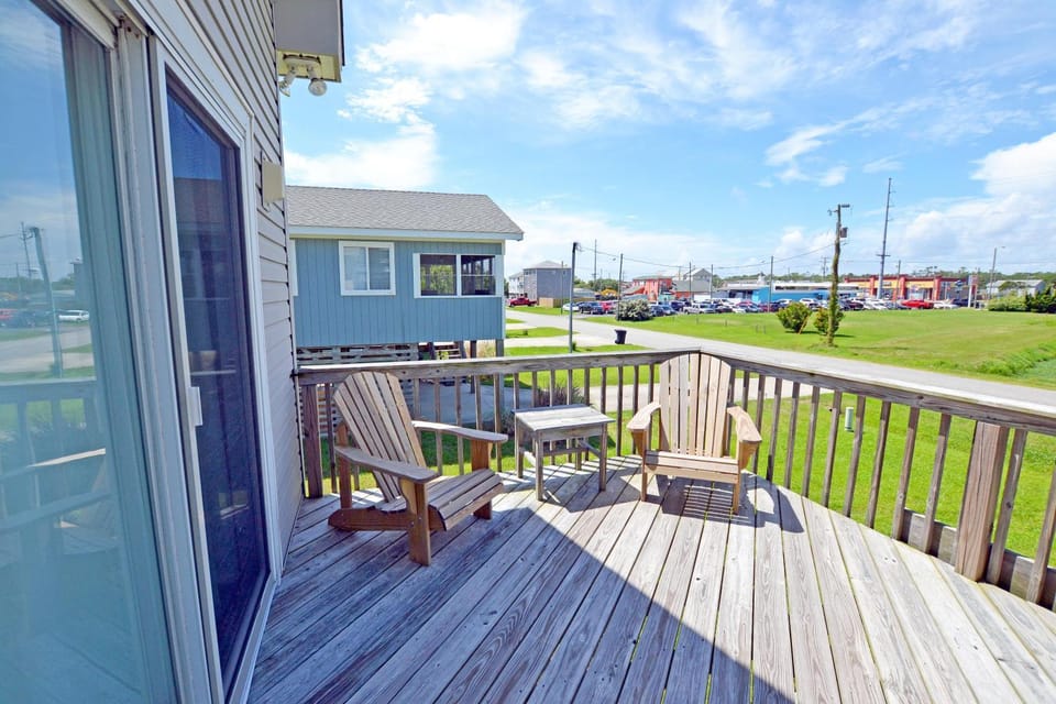 KD1227- Attitude Adjuster House in Kill Devil Hills