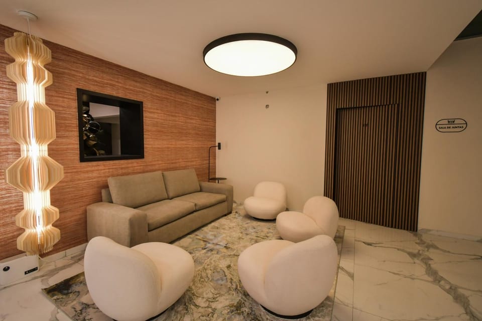 Living room, On site