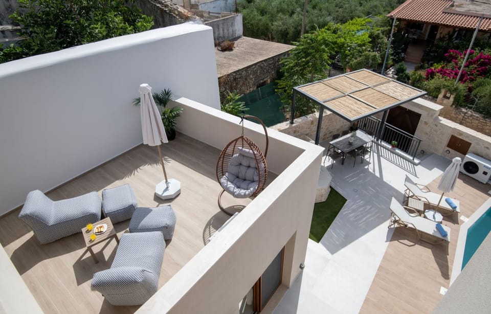 Balcony/Terrace, Seating area, sunbed