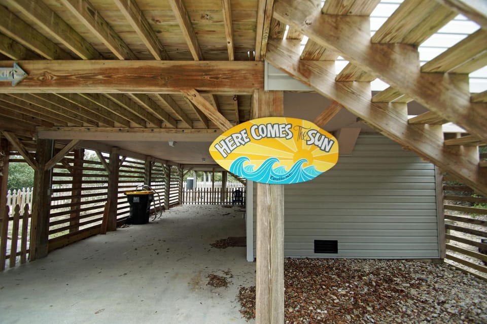OS635- Here Comes the Sun House in Corolla