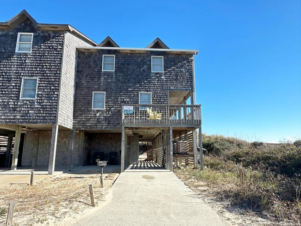 SN9241- Atlantic Horizons House in Nags Head