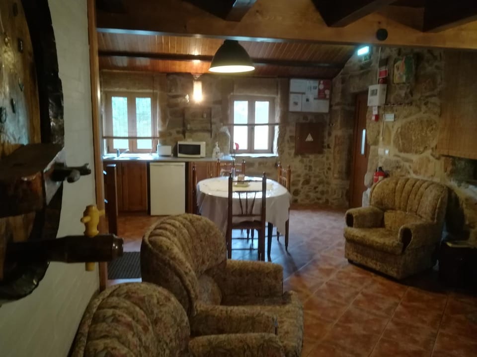 Living room, Communal kitchen