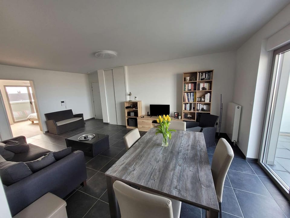 Grand T3 vue mer avec balcon et parking, accès direct plage Apartment in Berck