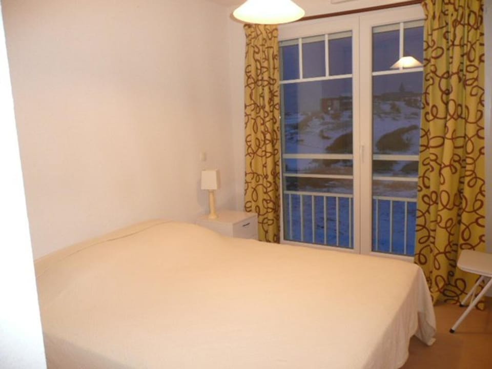 Bel appartement plage, 2 chambres, balcon ensoleillé, garage privatif, animaux acceptés, WIFI optionnel - FR-1-674-2 Apartment in Berck