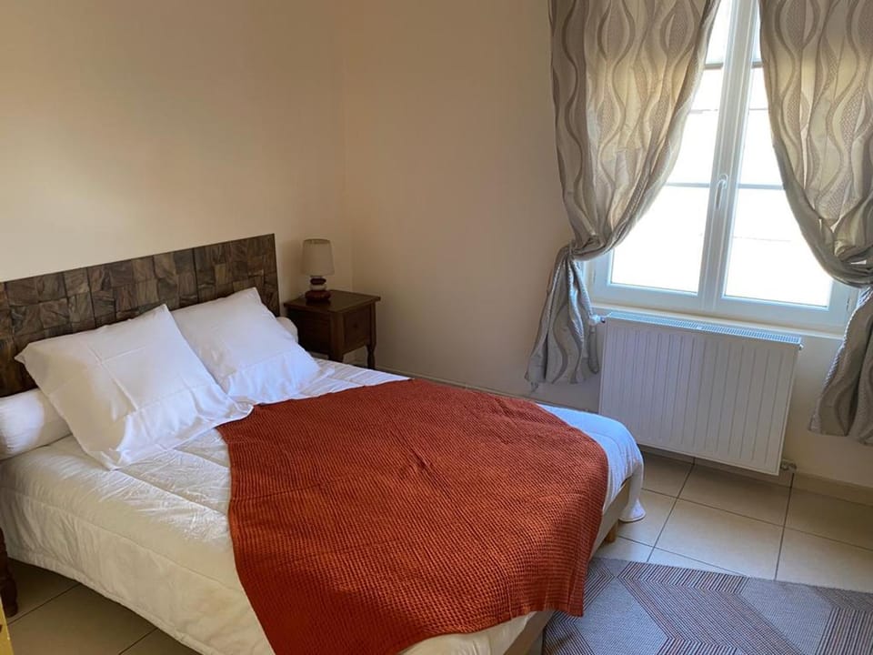 Maison de ferme paisible avec vue sur vallée et terrasse - FR-1-489-385 House in Auvergne-Rhône-Alpes
