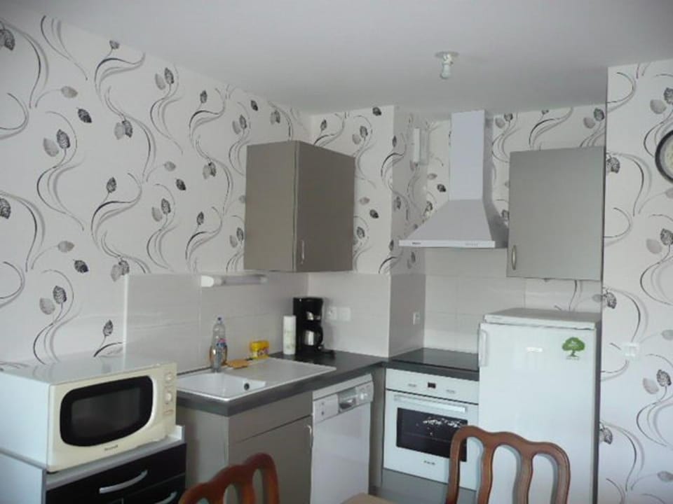 Appartement RDC avec Terrasse, 2 Chambres, Parking Privé et Animaux Admis - Berck - FR-1-674-32 Apartment in Berck