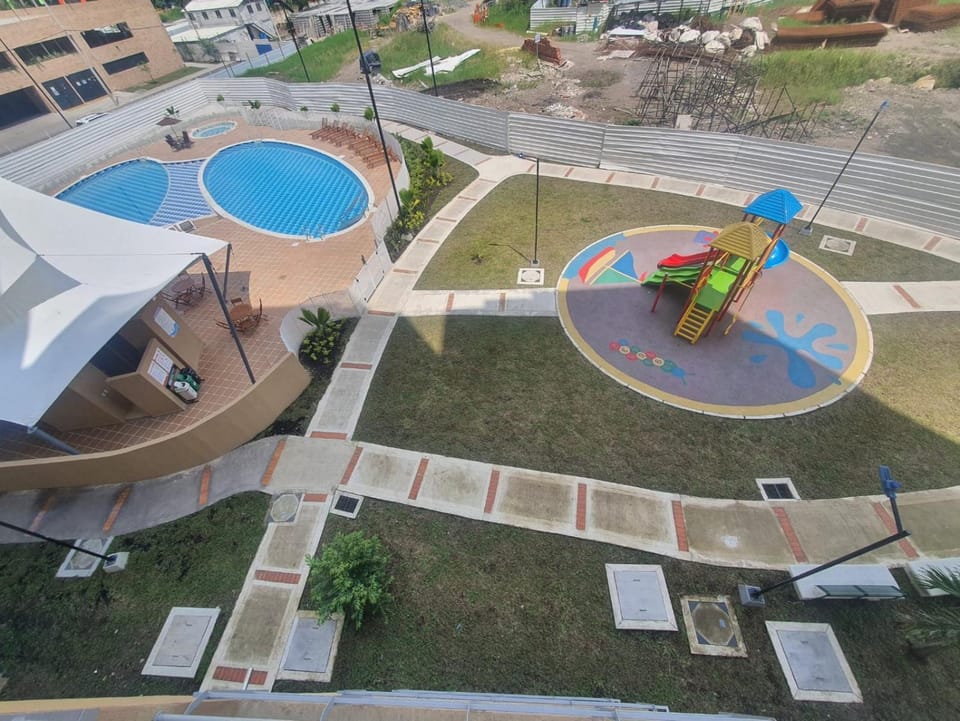 Bird's eye view, Pool view, Swimming pool, children