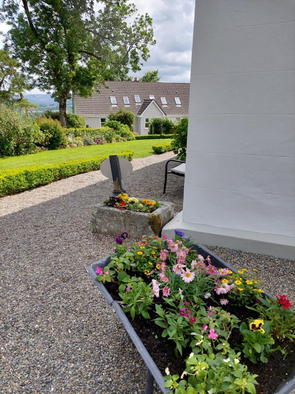 Day, Garden view