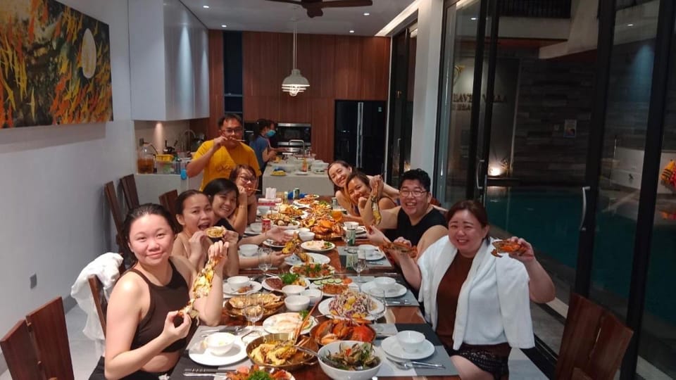 People, Food and drinks, Banquet/Function facilities, Dinner, group of guests