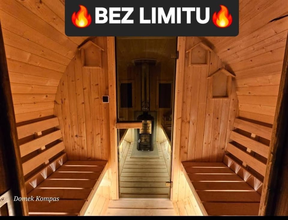 Domek z Sauną i balią jakuzii w głuszy House in Poland