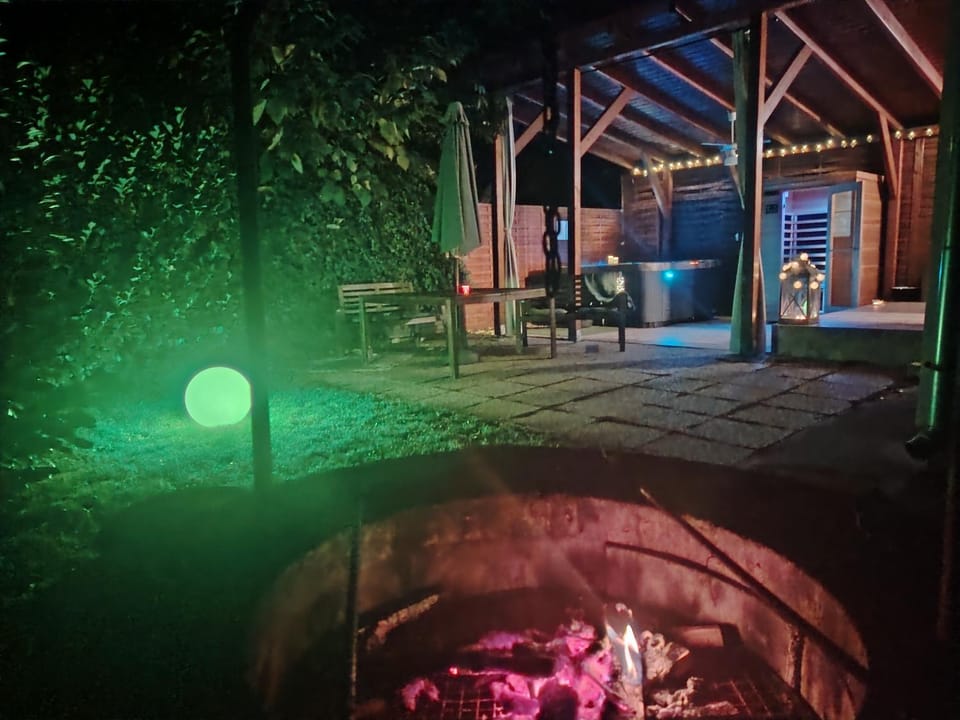BBQ facilities, Garden, Hot Tub, Sauna