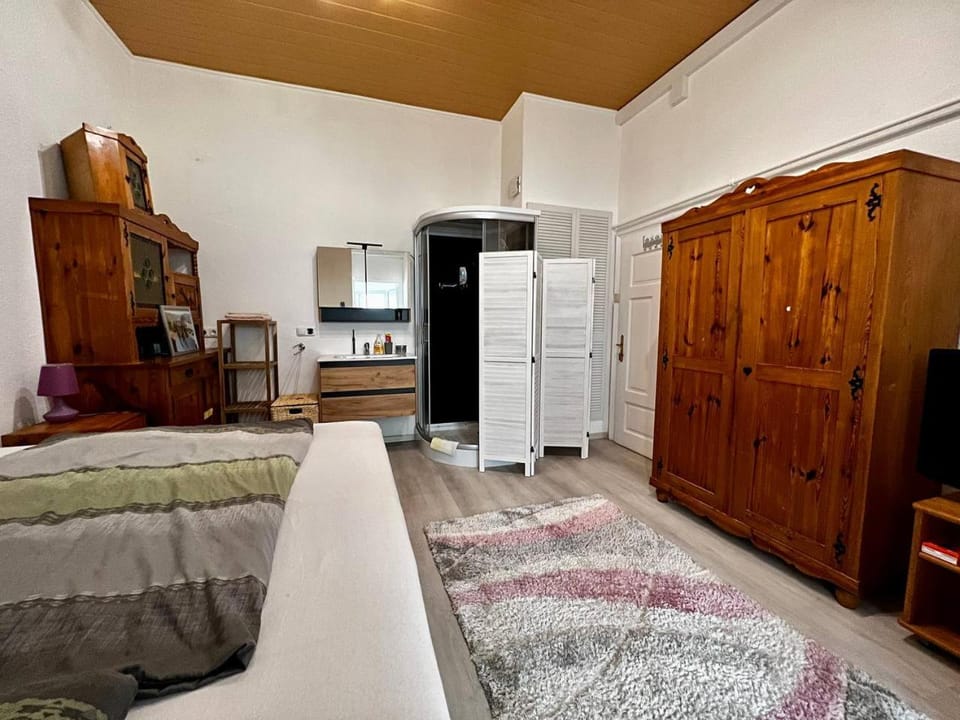 Shower, Bed, Bathroom, Photo of the whole room